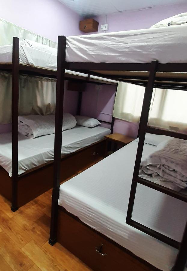 פוקהרה Margik Backpackers Hostel מראה חיצוני תמונה
