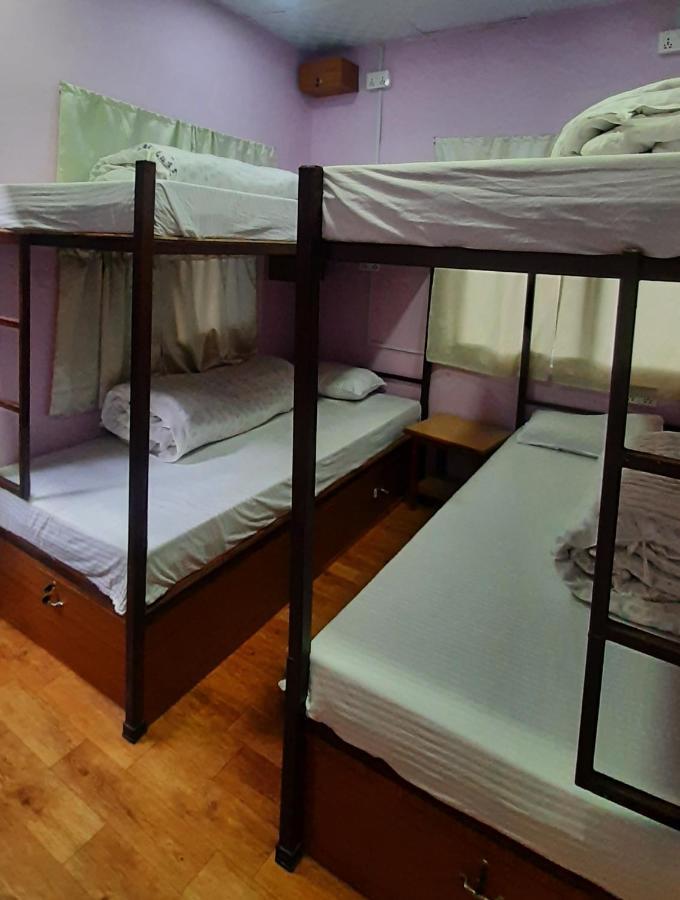 פוקהרה Margik Backpackers Hostel מראה חיצוני תמונה